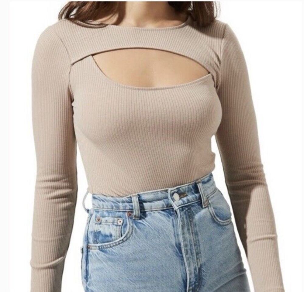NWT Astr The Label See Me Long Sleeve knit Stretch Ribbed Bodysuit Nude M